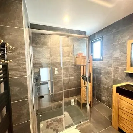Magnifique Avec Piscine Villa *